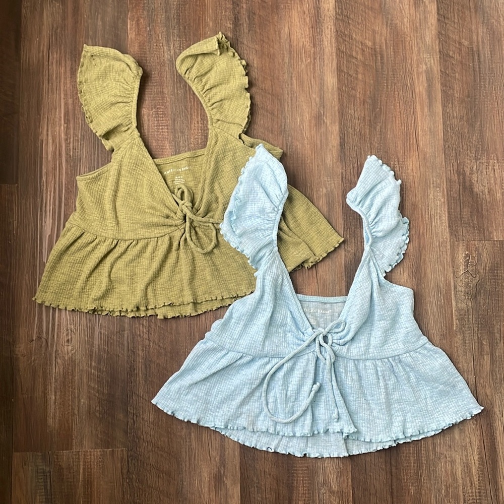 Lot of 2 American Eagle V-Neck Keyhole Tank Tops